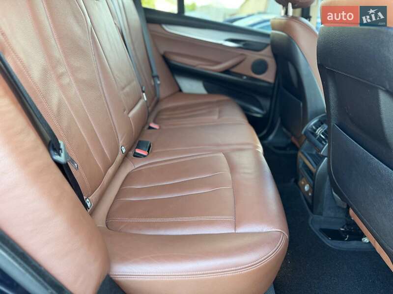 Внедорожник / Кроссовер BMW X5 2014 в Львове