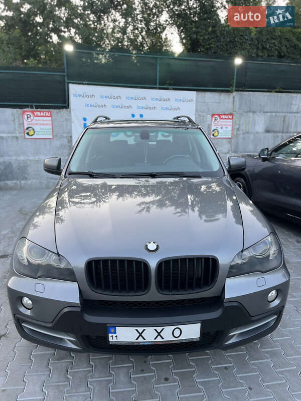 Позашляховик / Кросовер BMW X5 2008 в Києві