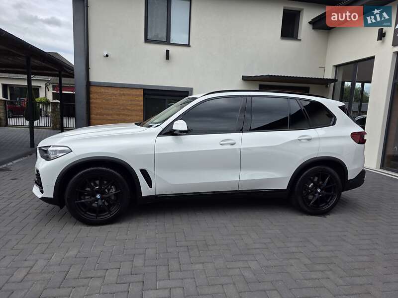 Внедорожник / Кроссовер BMW X5 2019 в Коломые