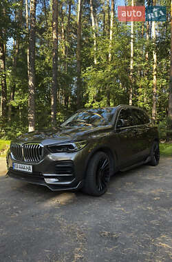 Внедорожник / Кроссовер BMW X5 2022 в Киеве