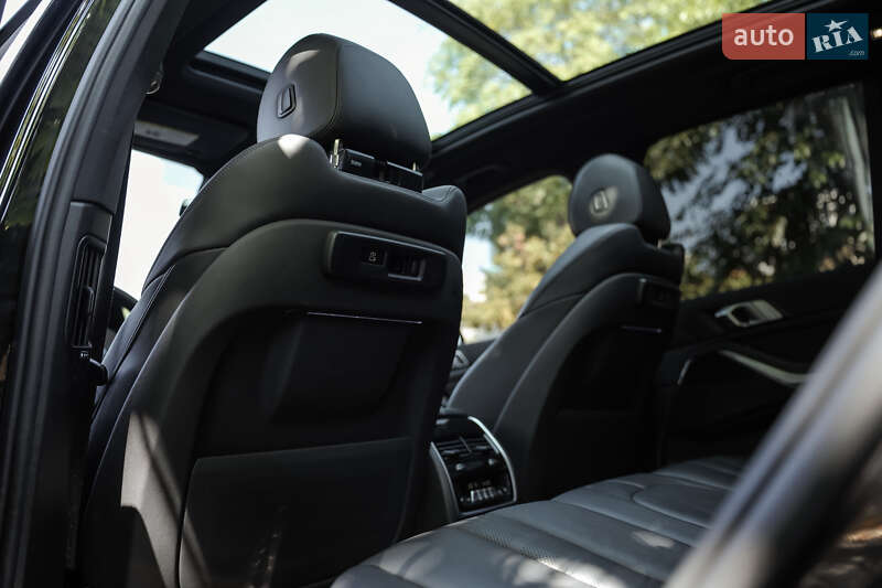 Внедорожник / Кроссовер BMW X5 2019 в Одессе