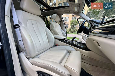 Позашляховик / Кросовер BMW X5 2014 в 