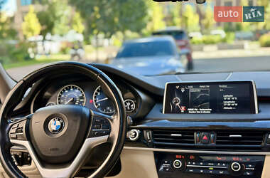 Позашляховик / Кросовер BMW X5 2014 в 