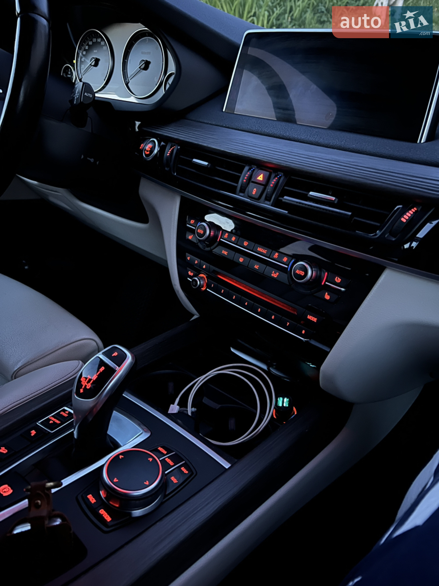 2017 BMW X5 - мініатюра 10