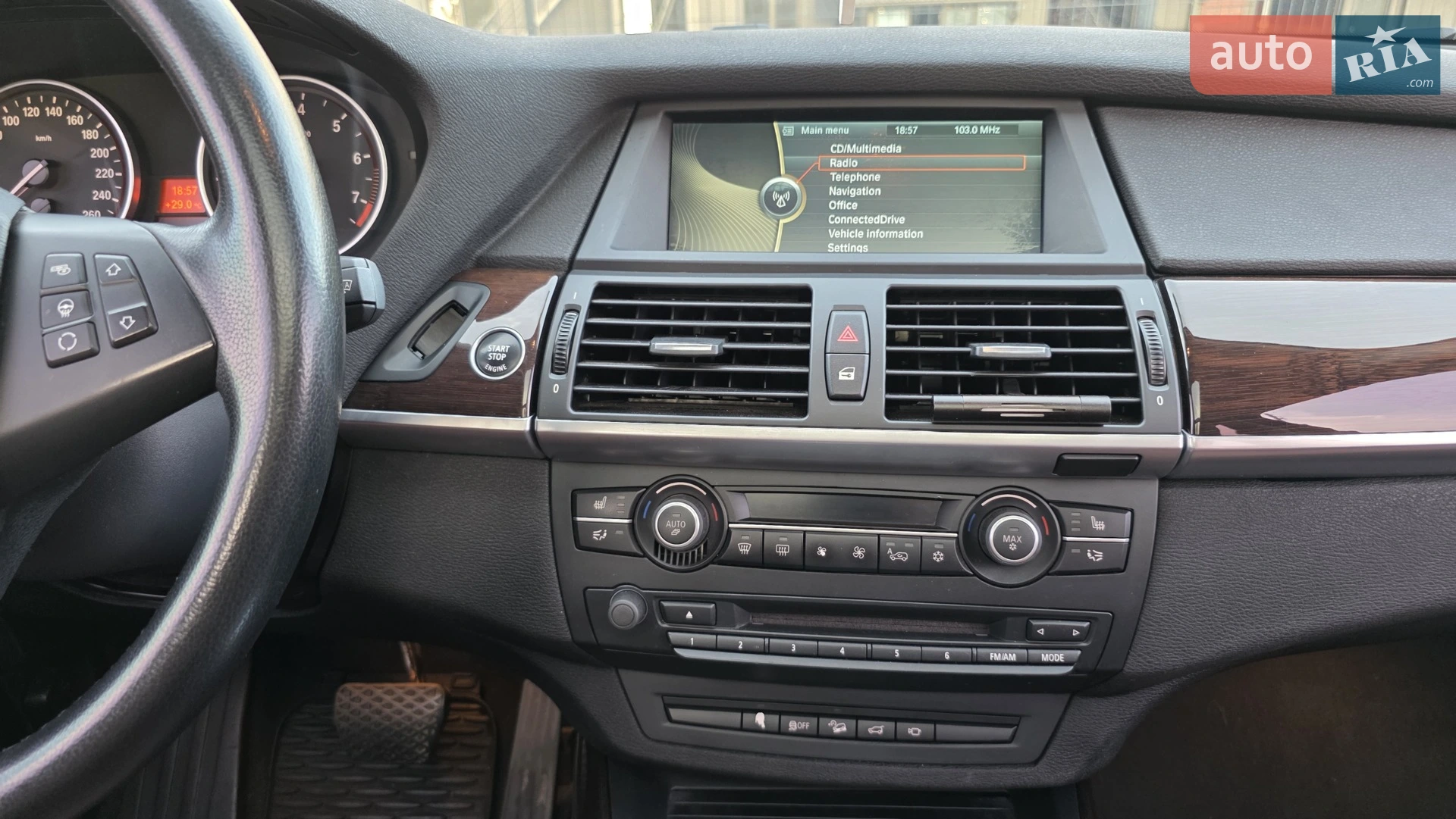 2012 BMW X5 - мініатюра 20