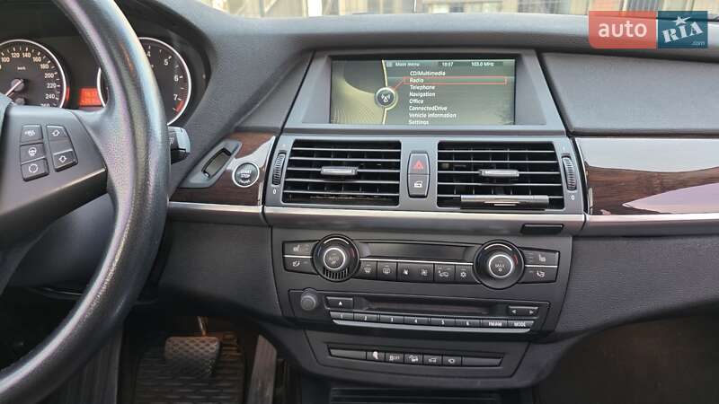 Внедорожник / Кроссовер BMW X5 2012 в Ивано-Франковске