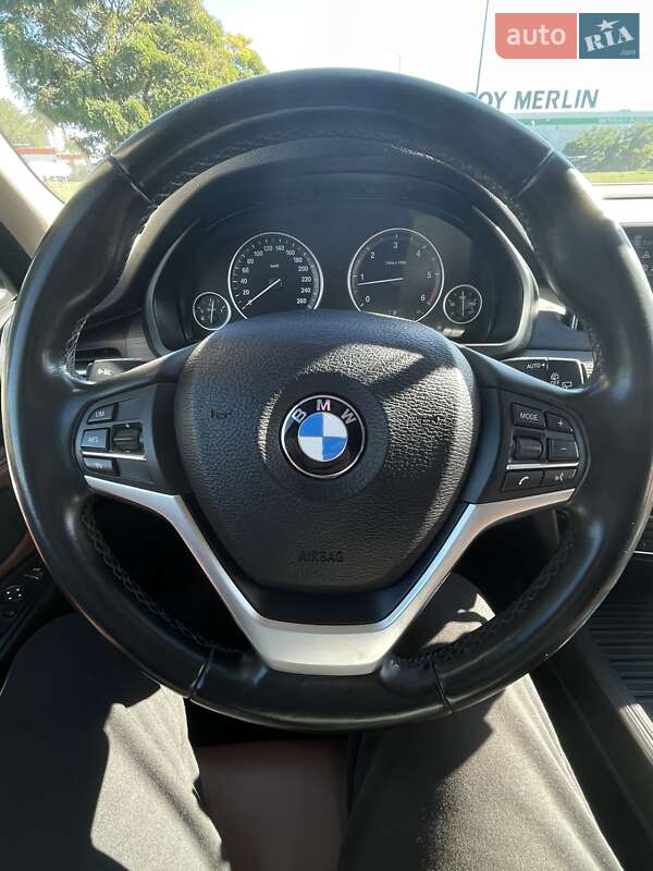 Позашляховик / Кросовер BMW X5 2017 в Львові