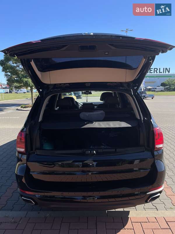 Позашляховик / Кросовер BMW X5 2017 в Львові