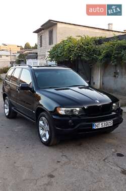 Внедорожник / Кроссовер BMW X5 2003 в Черновцах