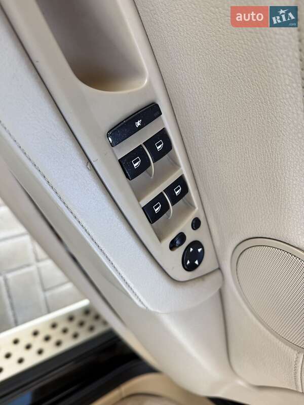 Внедорожник / Кроссовер BMW X5 2013 в Днепре