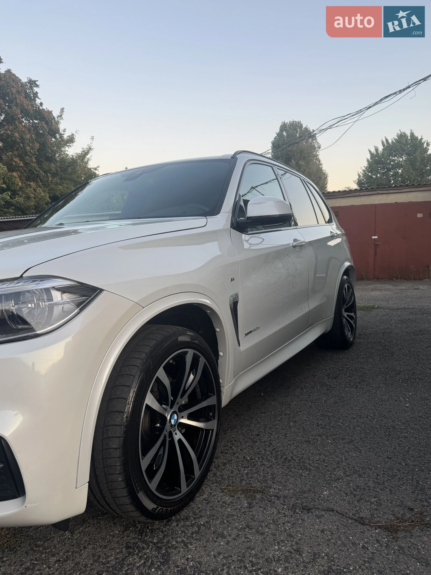 2016 BMW X5 - мініатюра 3