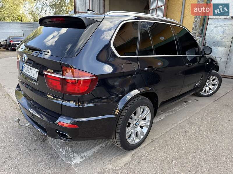 Позашляховик / Кросовер BMW X5 2013 в Львові