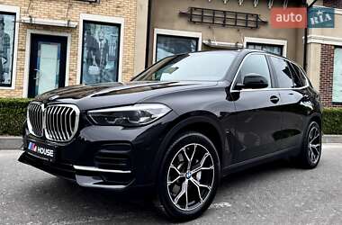 Внедорожник / Кроссовер BMW X5 2022 в Киеве