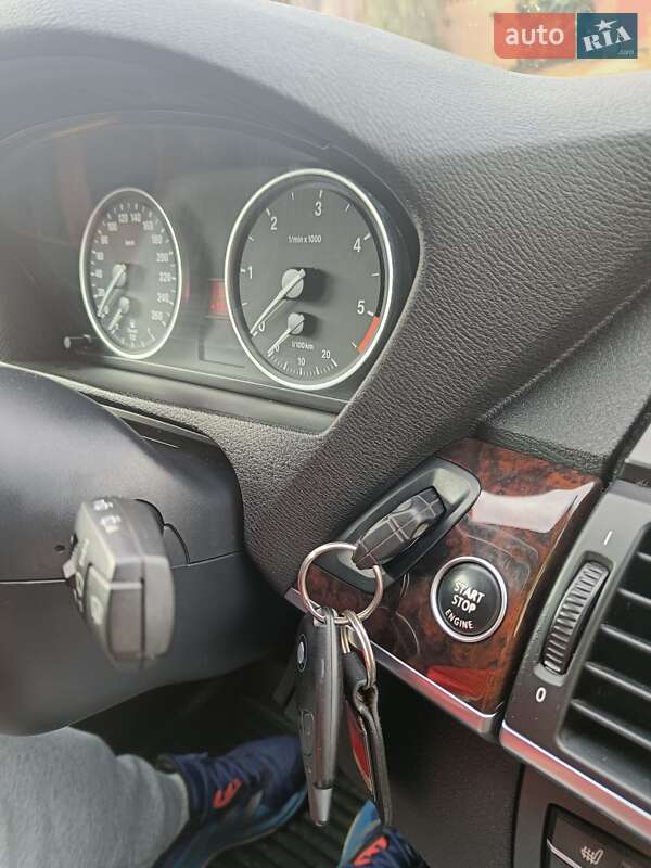 Внедорожник / Кроссовер BMW X5 2008 в Харькове фото 16 Внедорожник / Кроссовер BMW X5 2008 в Харькове