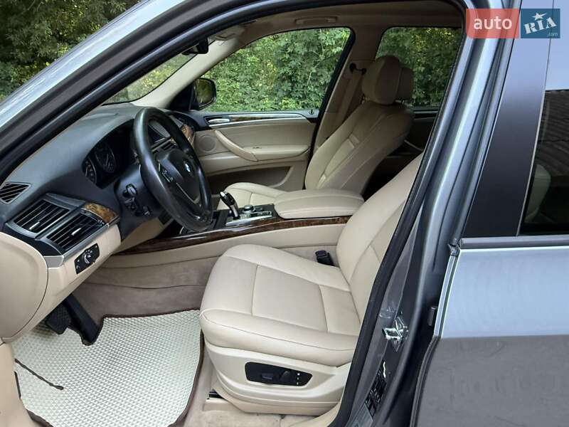 Позашляховик / Кросовер BMW X5 2008 в Запоріжжі