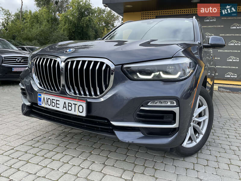 BMW X5 2019