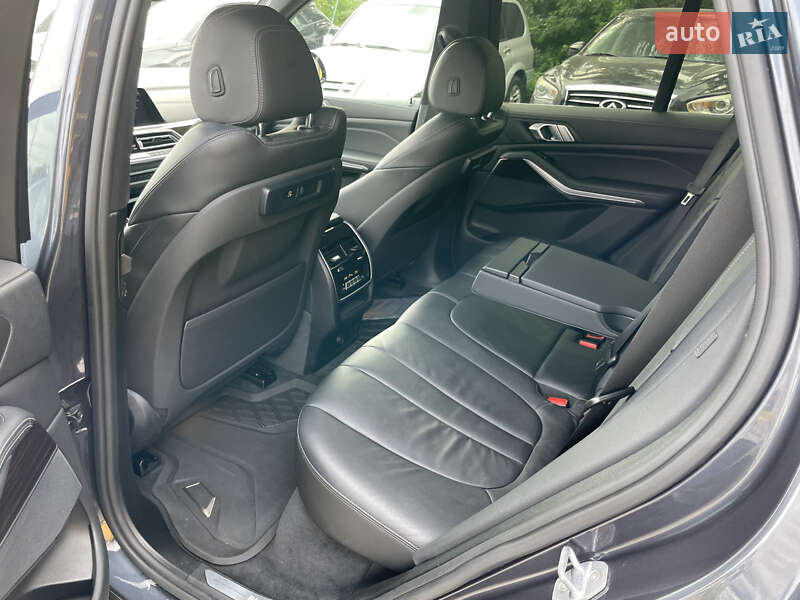 Внедорожник / Кроссовер BMW X5 2019 в Львове