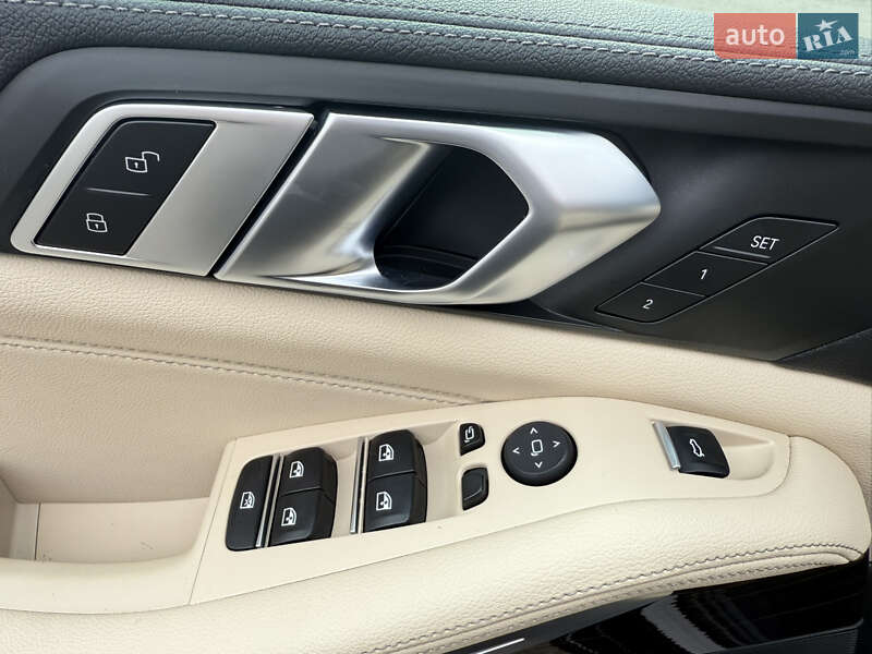 Позашляховик / Кросовер BMW X5 2020 в Луцьку