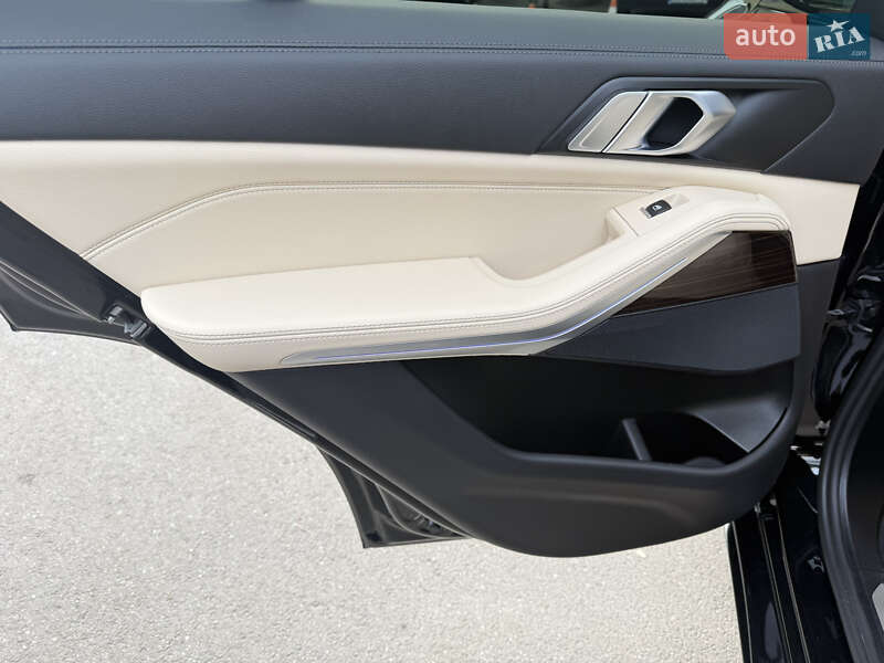 Позашляховик / Кросовер BMW X5 2020 в Луцьку