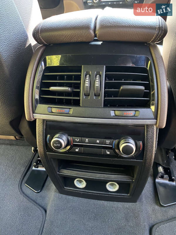 Внедорожник / Кроссовер BMW X5 2017 в Киеве