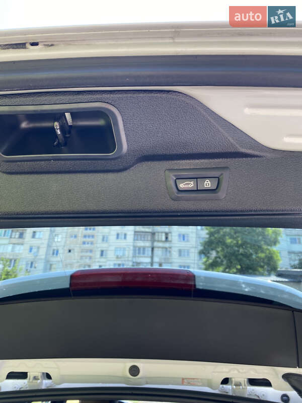 Внедорожник / Кроссовер BMW X5 2017 в Киеве