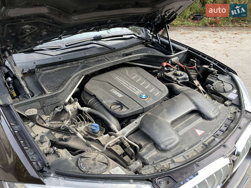 Внедорожник / Кроссовер BMW X5 2013 в Луцке