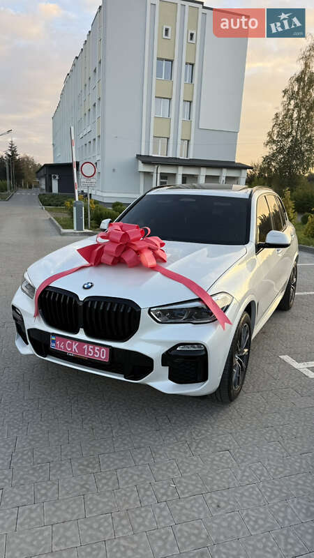 BMW X5 2019