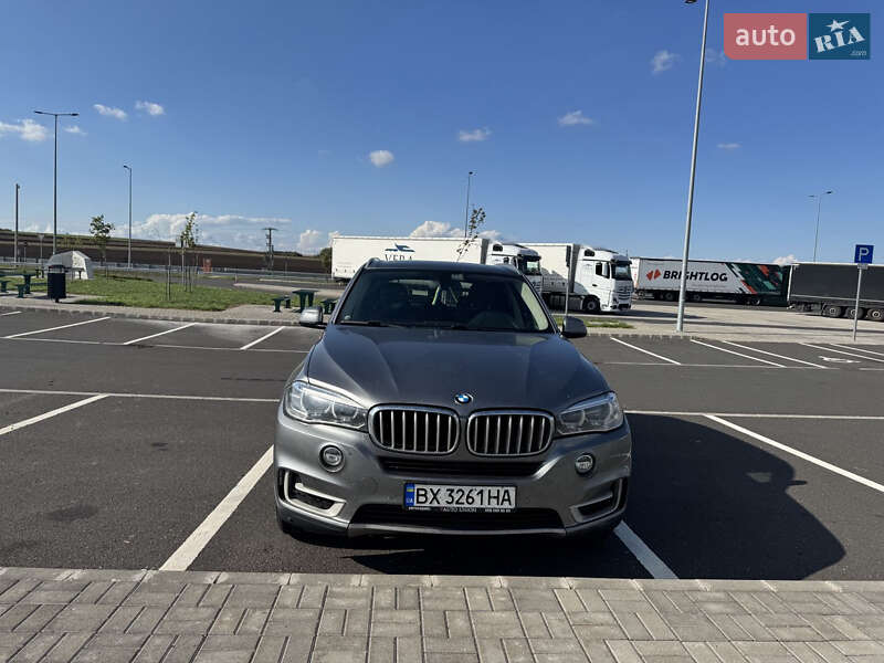 Внедорожник / Кроссовер BMW X5 2015 в Хмельницком