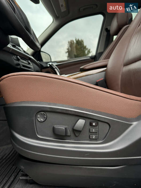 Внедорожник / Кроссовер BMW X5 2010 в Житомире