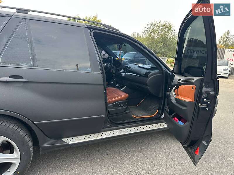Позашляховик / Кросовер BMW X5 2003 в Запоріжжі