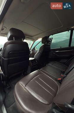 Внедорожник / Кроссовер BMW X5 2015 в Черновцах