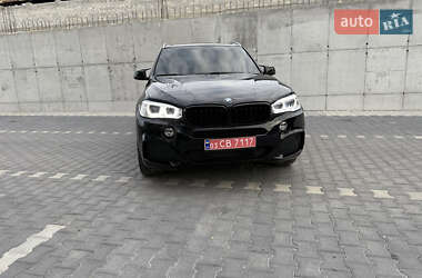 Внедорожник / Кроссовер BMW X5 2015 в 