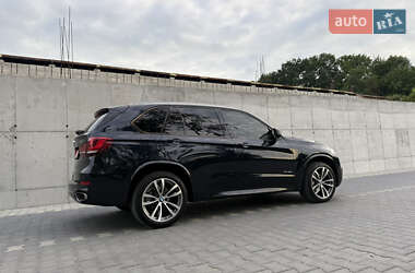 Внедорожник / Кроссовер BMW X5 2015 в 