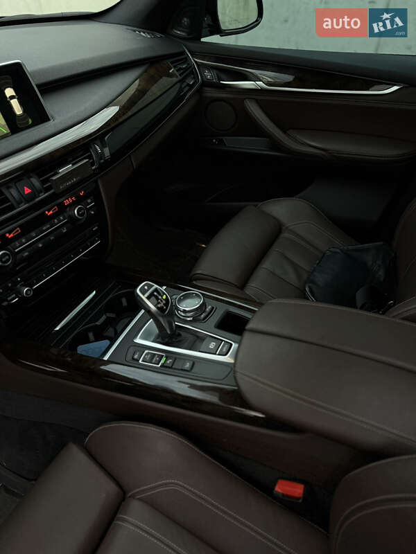 Позашляховик / Кросовер BMW X5 2015 в Тернополі фото 28 Позашляховик / Кросовер BMW X5 2015 в Тернополі