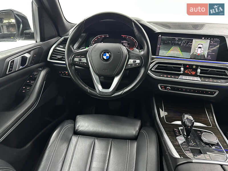 Внедорожник / Кроссовер BMW X5 2019 в Одессе