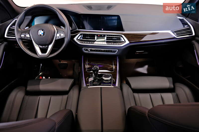 Внедорожник / Кроссовер BMW X5 2018 в Одессе