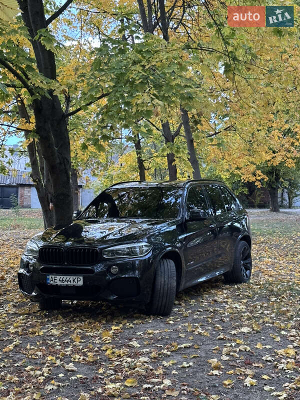 Внедорожник / Кроссовер BMW X5 2016 в Никополе