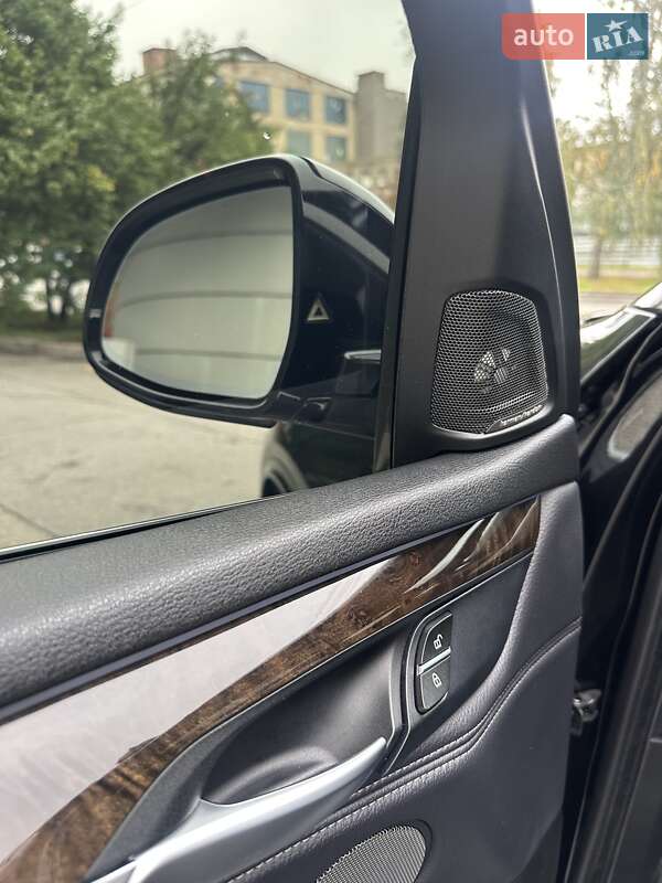 Внедорожник / Кроссовер BMW X5 2017 в Киеве