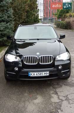 Внедорожник / Кроссовер BMW X5 2010 в Киеве