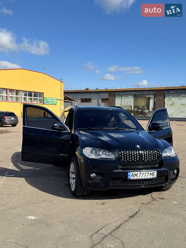 Позашляховик / Кросовер BMW X5 2012 в Житомирі