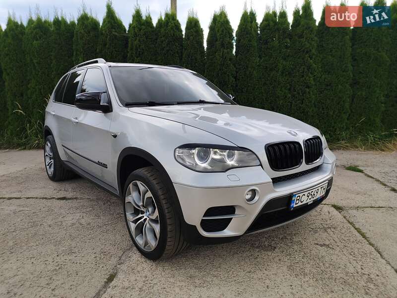 BMW X5 2011