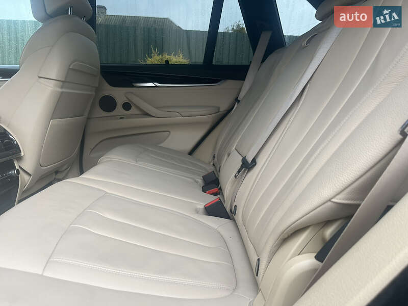 Позашляховик / Кросовер BMW X5 2014 в Ковелі