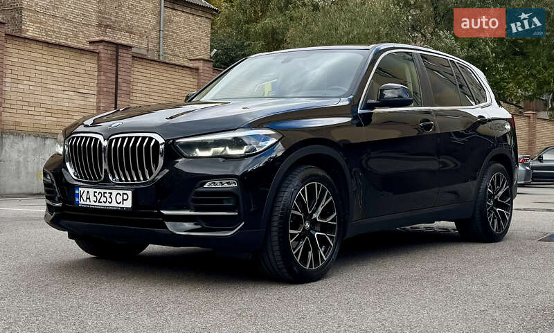 Внедорожник / Кроссовер BMW X5 2021 в Киеве