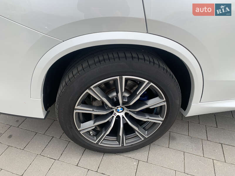 Внедорожник / Кроссовер BMW X5 2022 в Ивано-Франковске