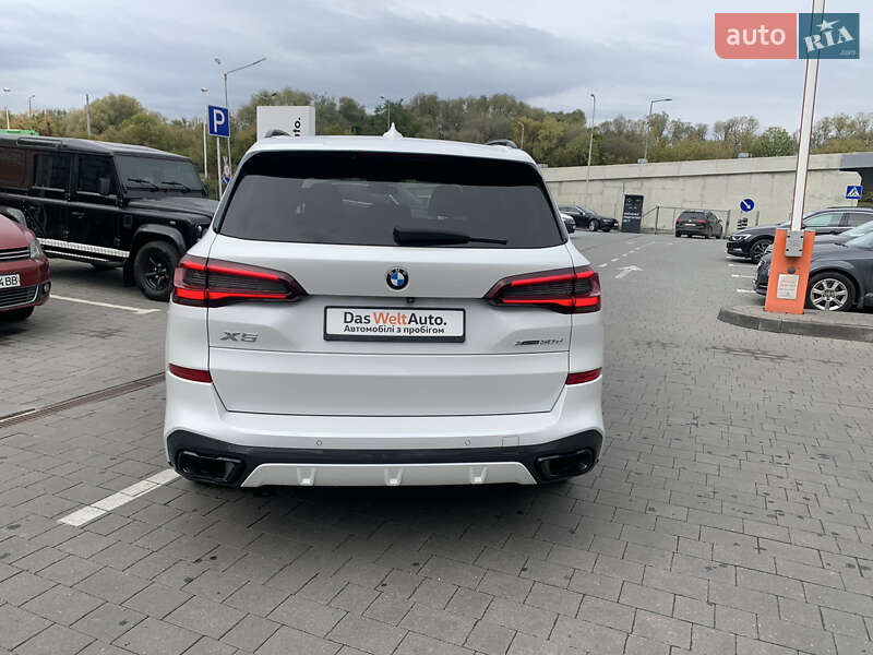 Внедорожник / Кроссовер BMW X5 2022 в Ивано-Франковске