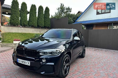 Позашляховик / Кросовер BMW X5 2015 в Тячеві