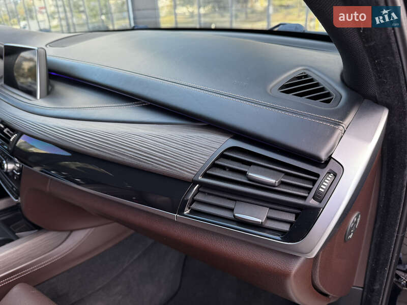 Позашляховик / Кросовер BMW X5 2015 в Дніпрі