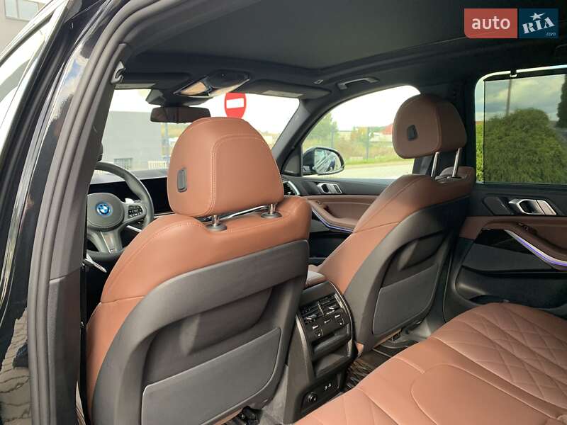 Позашляховик / Кросовер BMW X5 2024 в Львові