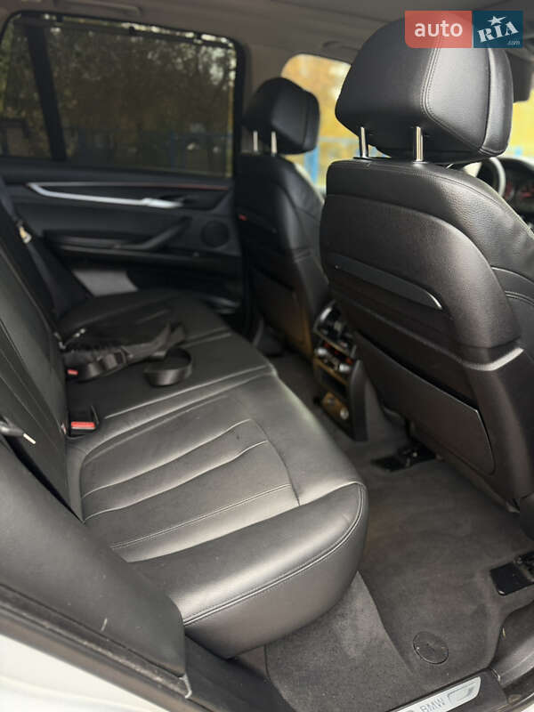 Внедорожник / Кроссовер BMW X5 2016 в Лубнах фото 46 Внедорожник / Кроссовер BMW X5 2016 в Лубнах