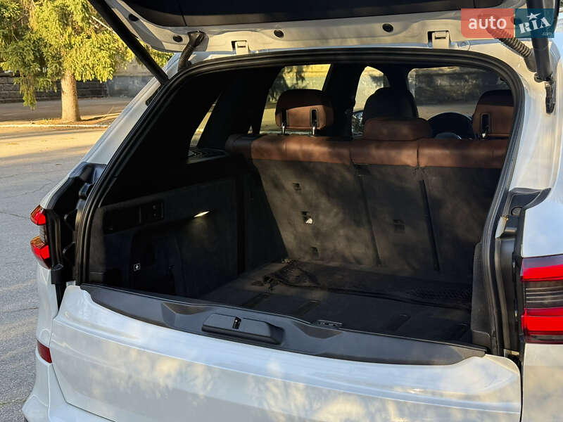 Внедорожник / Кроссовер BMW X5 2019 в Желтых Водах